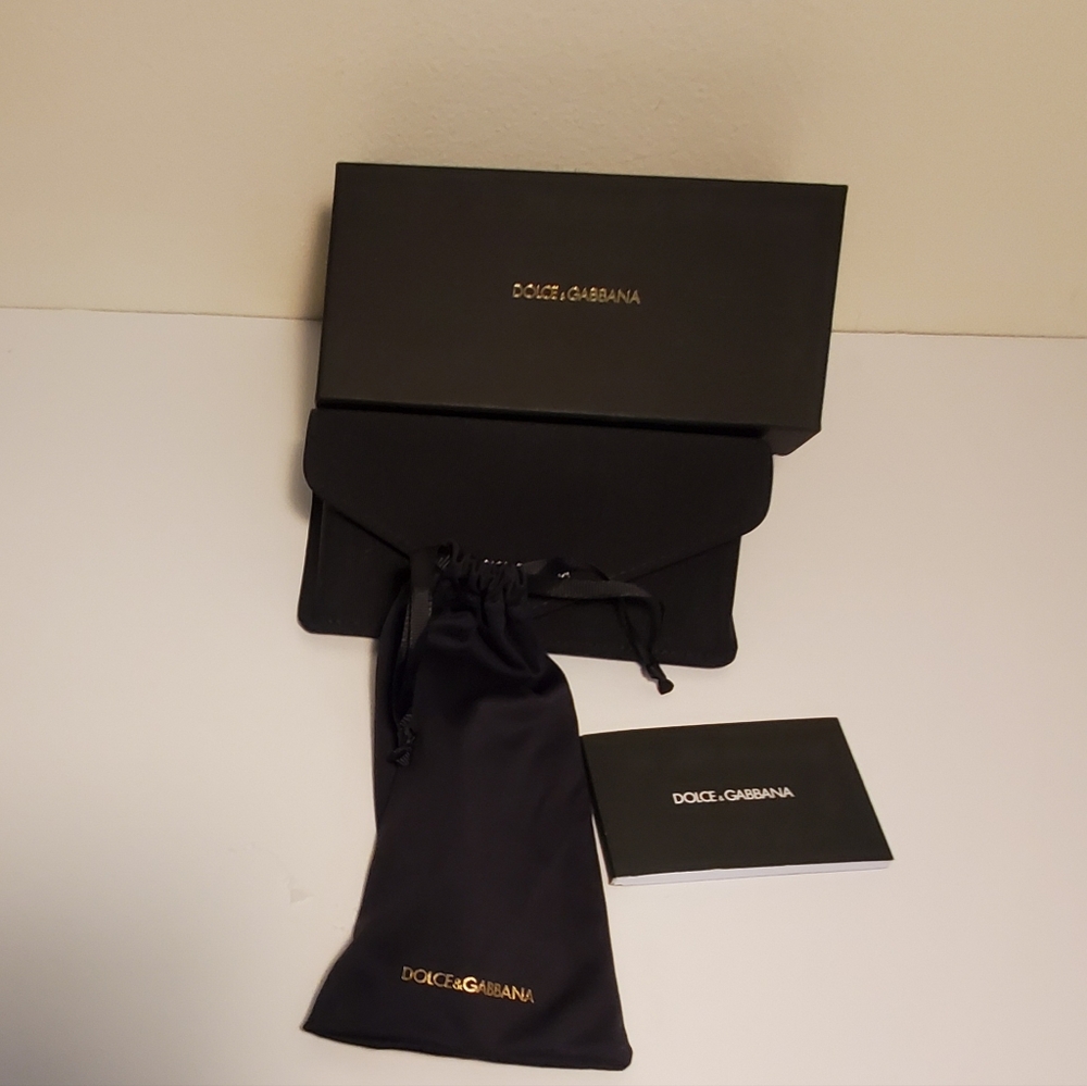 Dolce and Gabbana Ladies Sunglasses.  Brown mirrored bronze - Picture 7 of 16